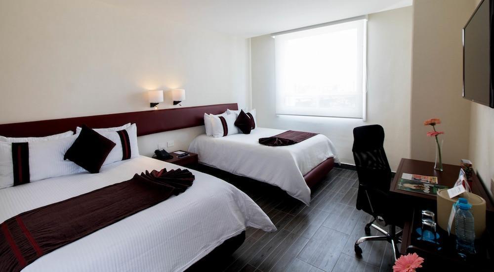 Mision Puebla Angelopolis Hotel Bagian luar foto